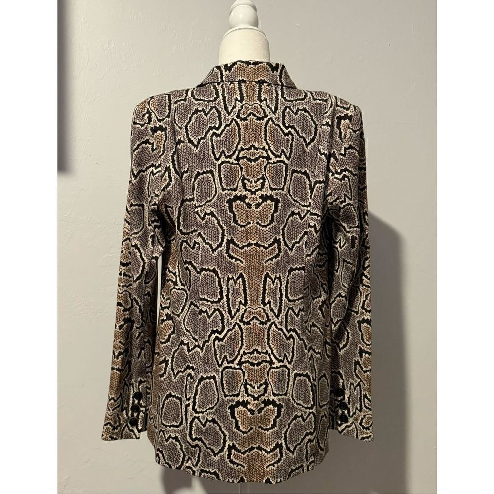 Cabi Python blazer jacket button front 8 - Picture 7 of 9
